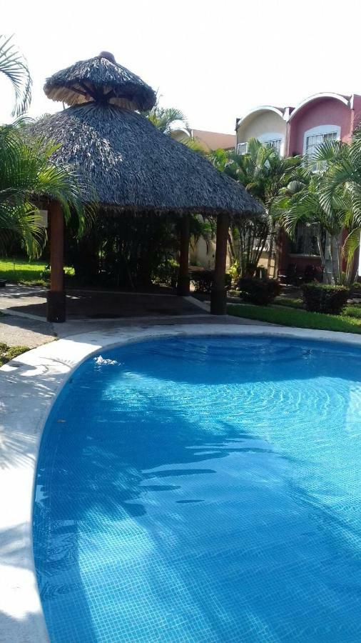 Apartamento Casa con alberca!! Ixtapa Zihuatanejo Exterior foto